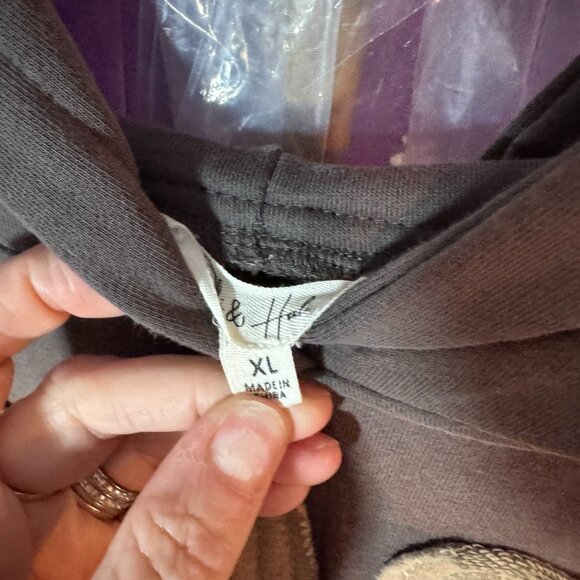 Oli & Hali Black and Tan Graphic Button Down Shirt - Picture 2 of 7